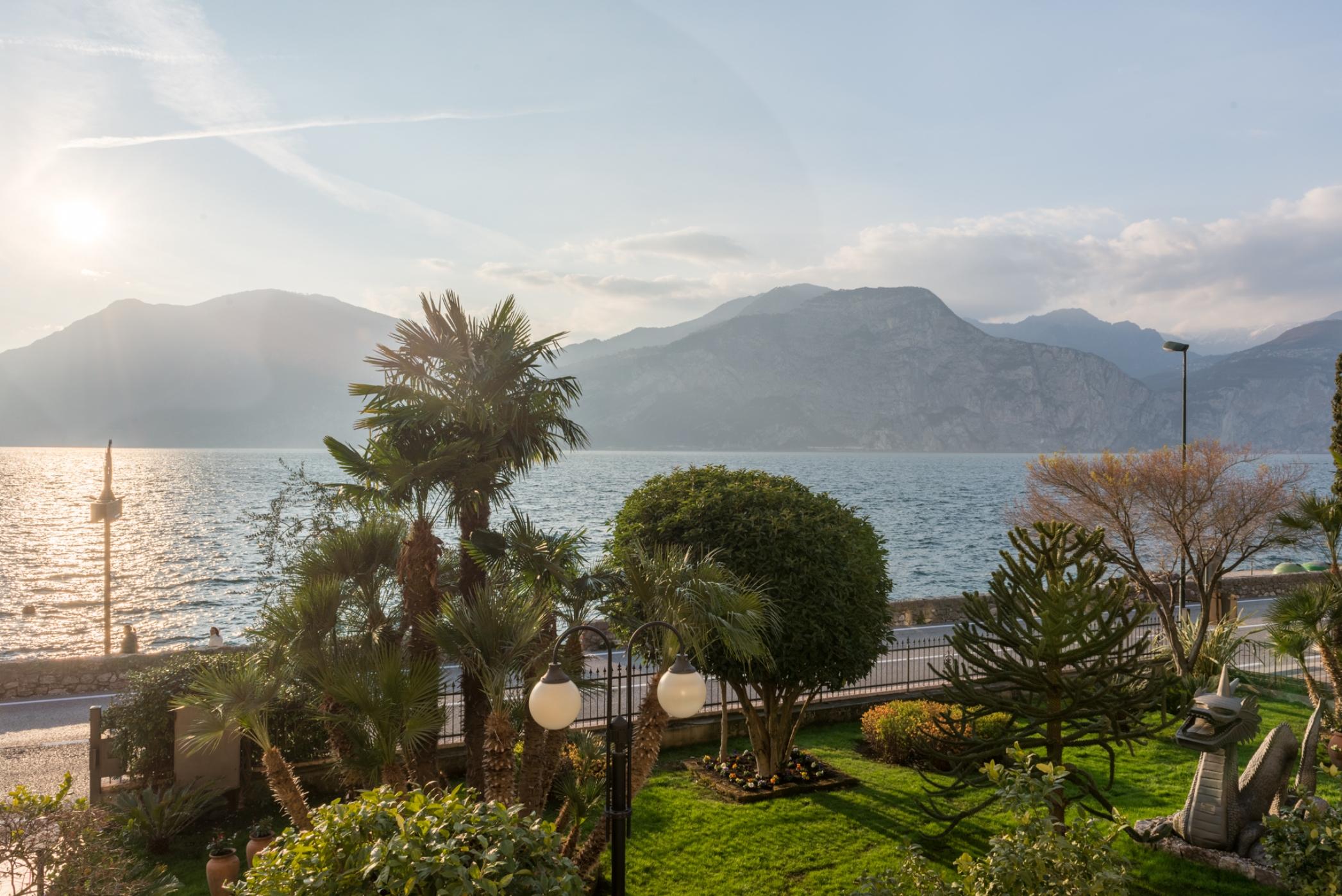 Hotel Drago Brenzone sul Garda Eksteriør billede